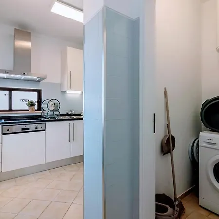 1 Bed With Pool In Апартаменты Албуфейра