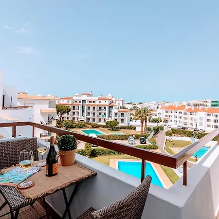 1 Bed With Pool In Apartman Albufeira