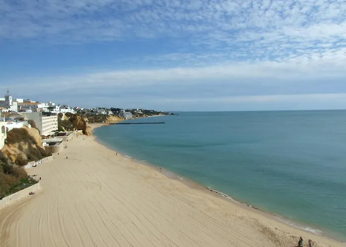 1 Bed With Pool In Apartman *